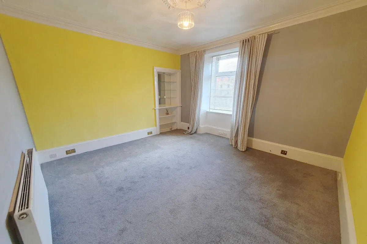 2 Bedroom   Flat