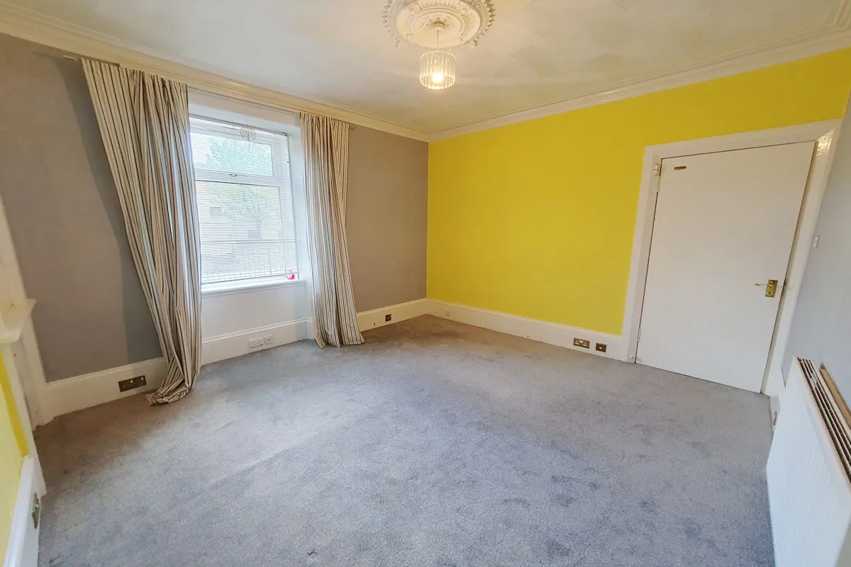2 Bedroom   Flat