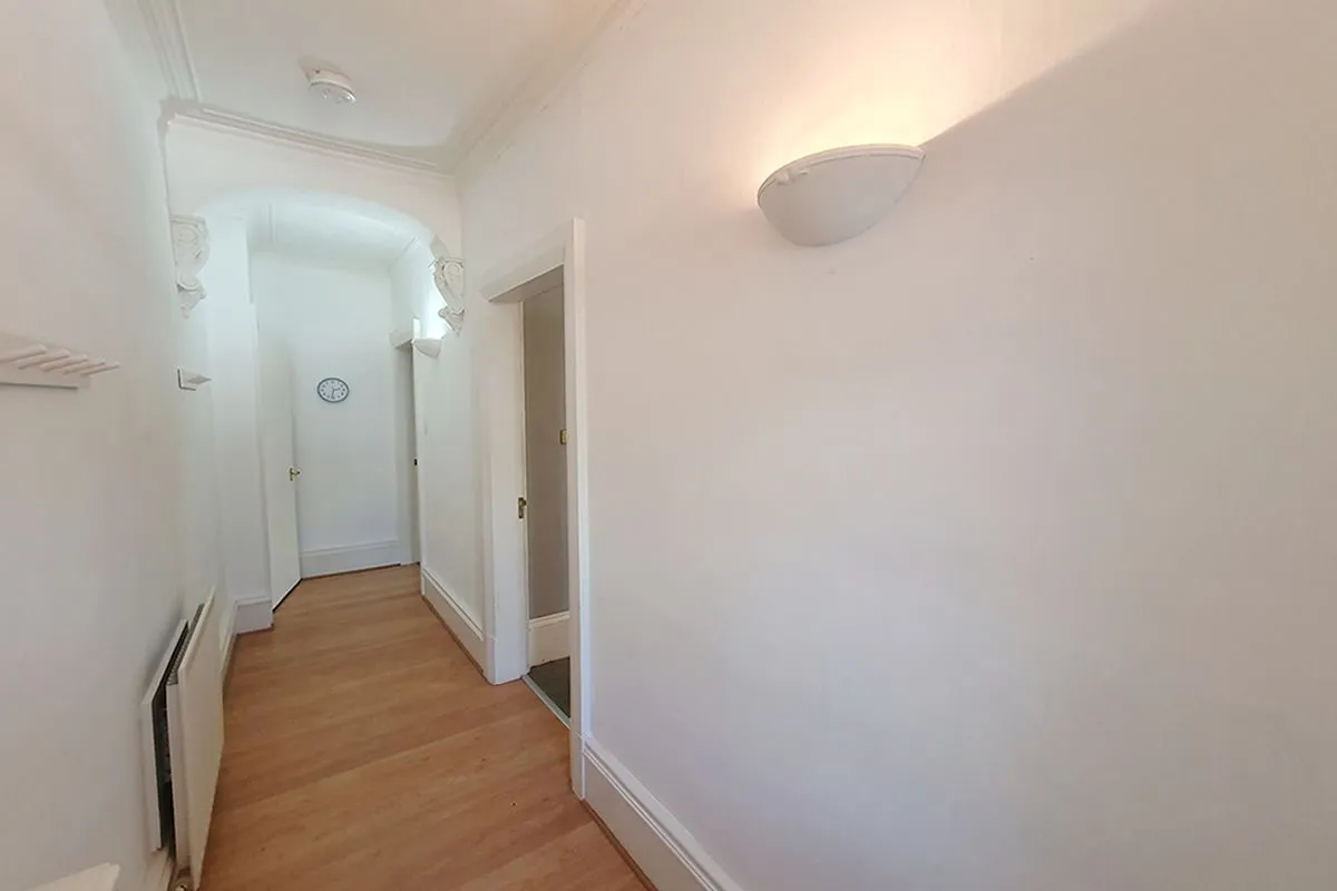2 Bedroom   Flat
