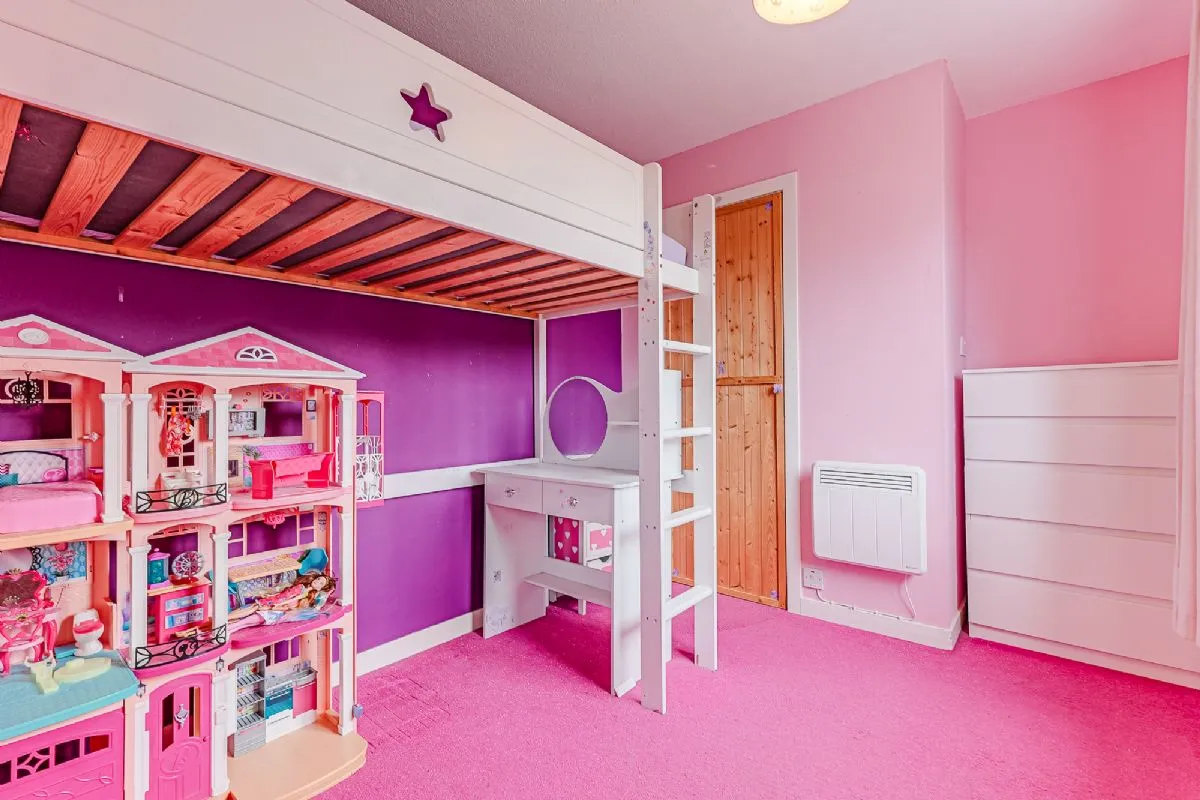 3 Bedroom   House