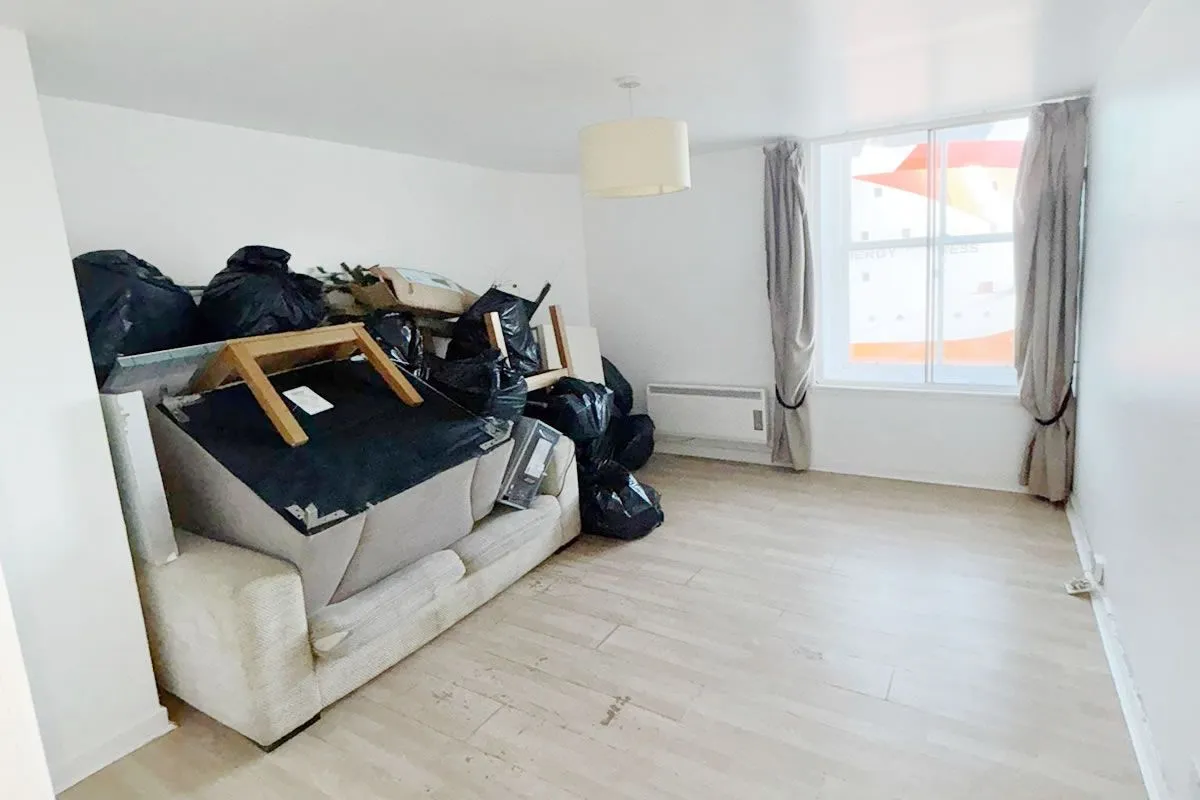 1 Bedroom   Flat