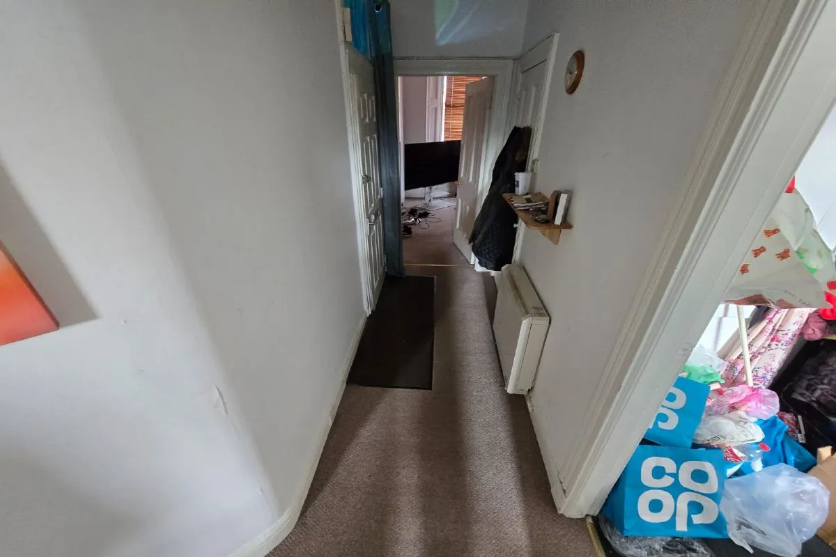 1 Bedroom   Flat
