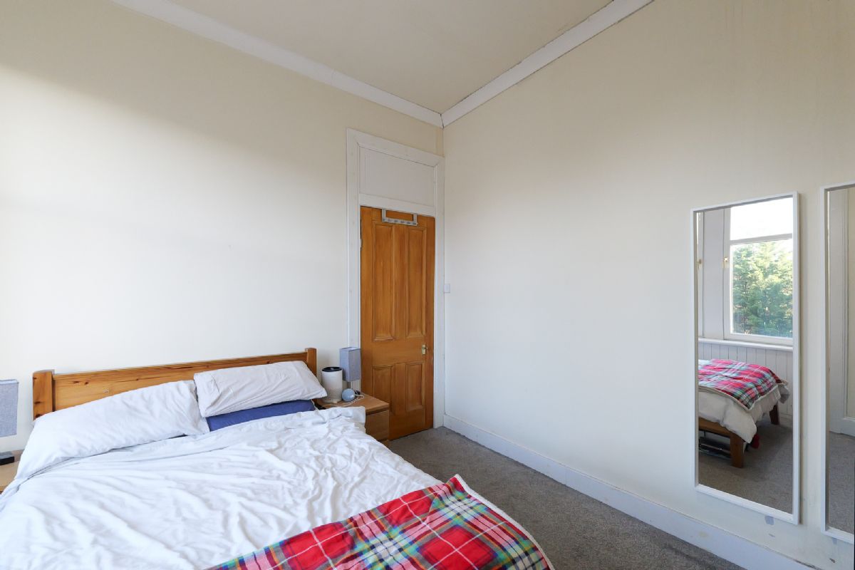 2 Bedroom   Flat