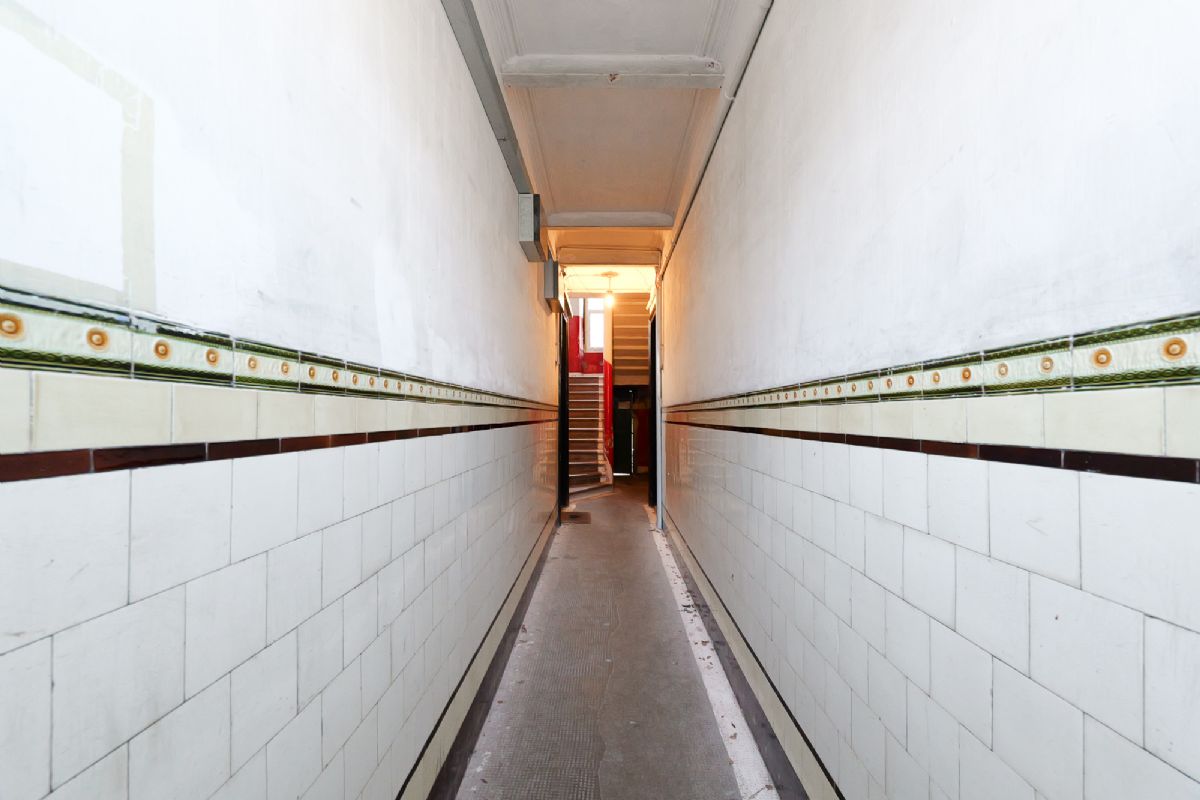 2 Bedroom   Flat