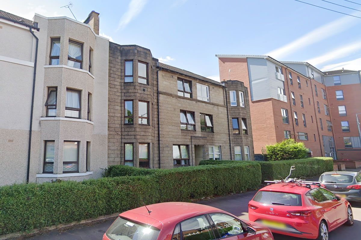 2 Bedroom   Flat