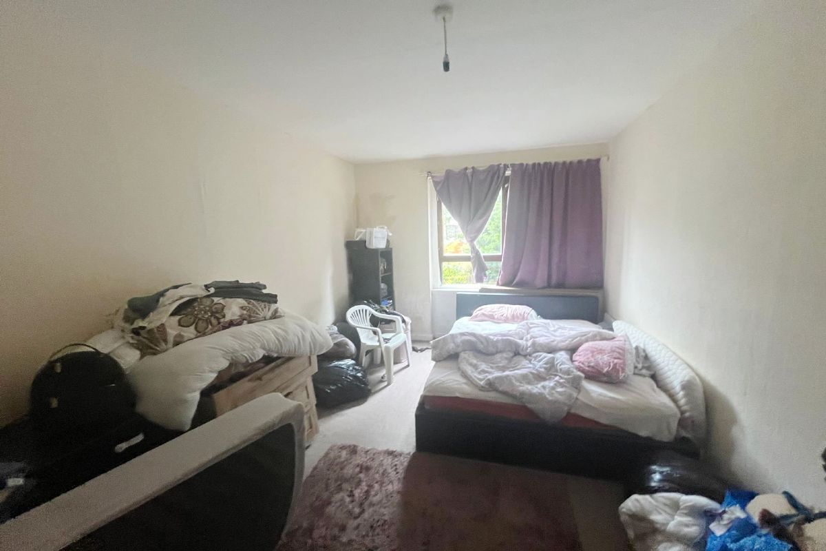 2 Bedroom   Flat