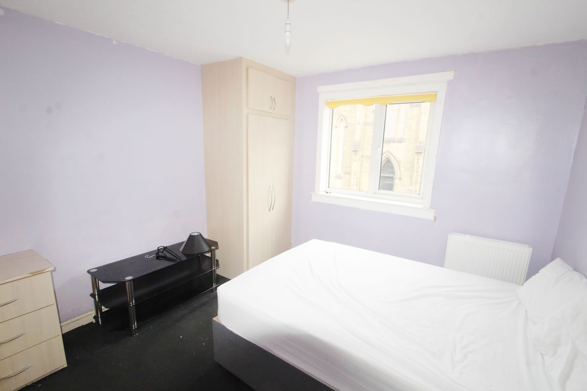 1 Bedroom   Flat
