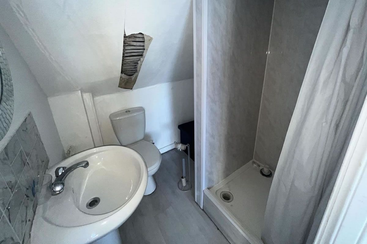 1 Bedroom   Flat
