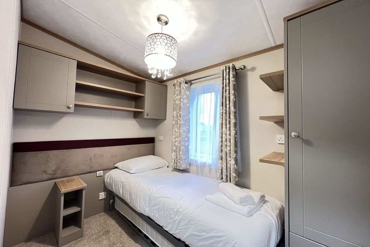 3 Bedroom   House