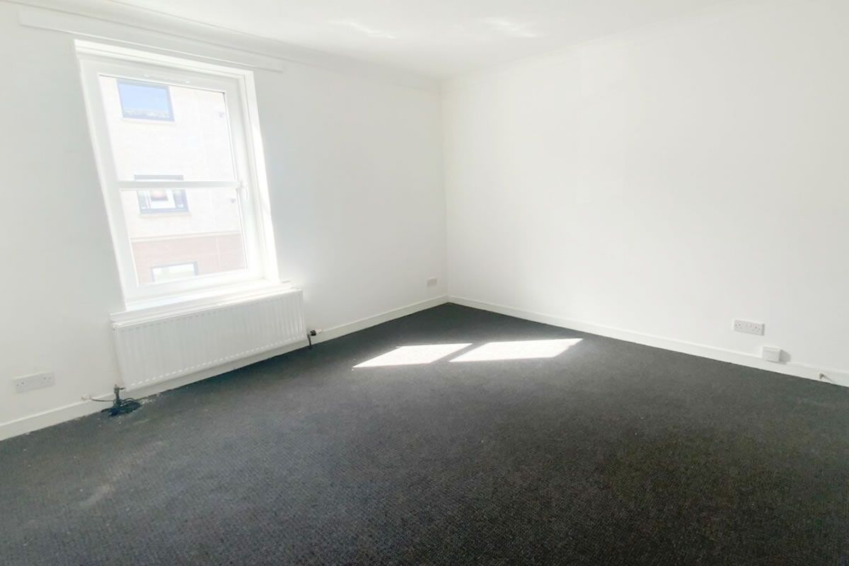 1 Bedroom   Flat