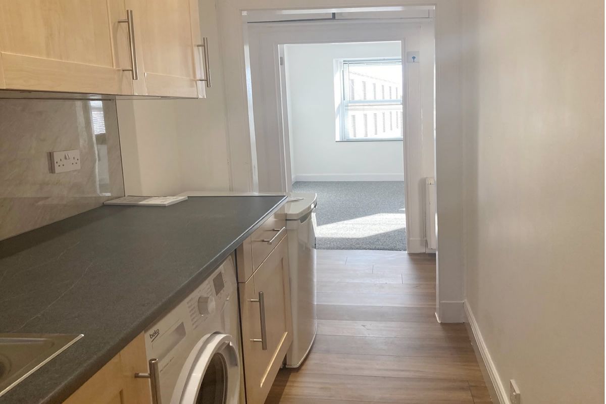 1 Bedroom   Flat