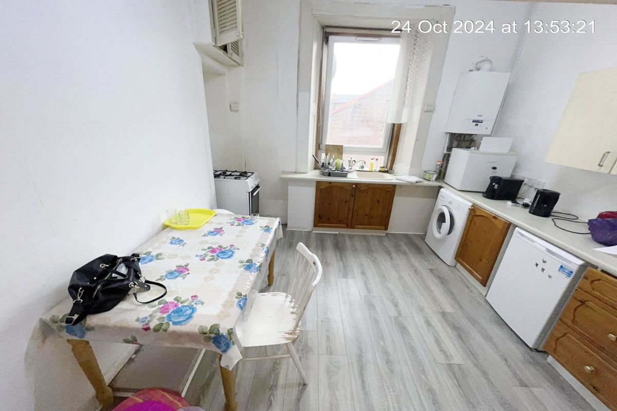 1 Bedroom   Flat
