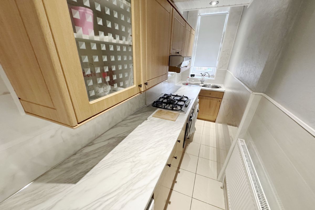 1 Bedroom   Flat