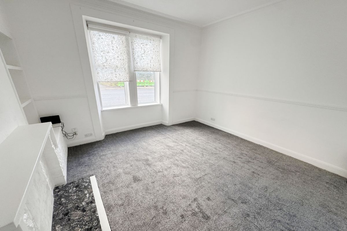 1 Bedroom   Flat
