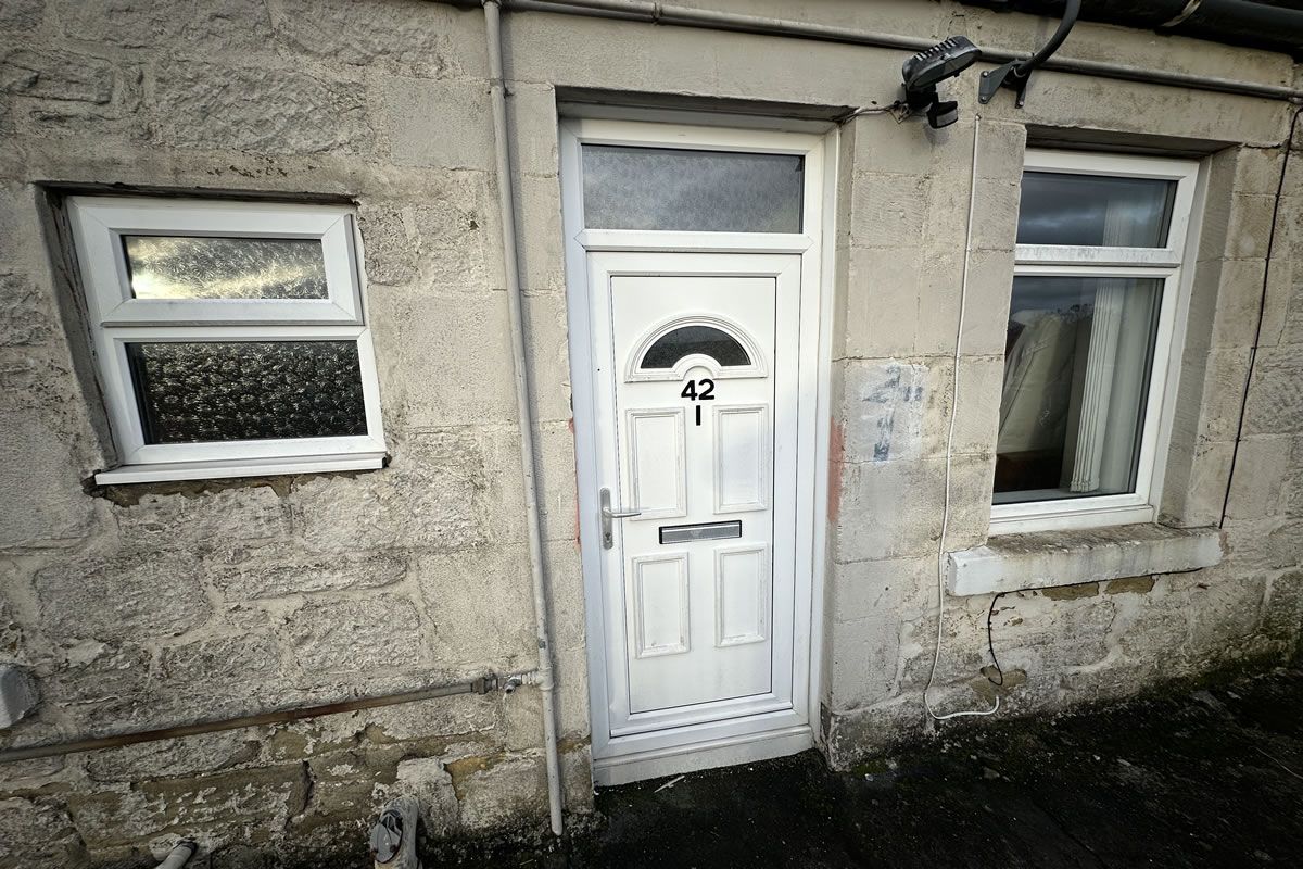 1 Bedroom   Flat