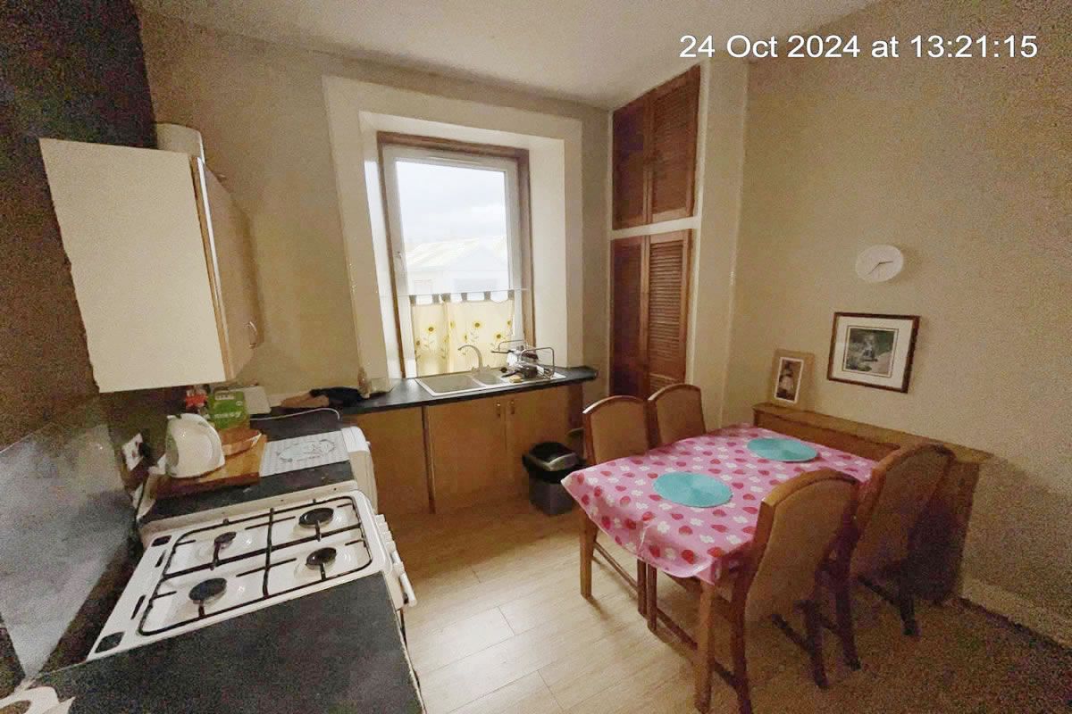 1 Bedroom   Flat