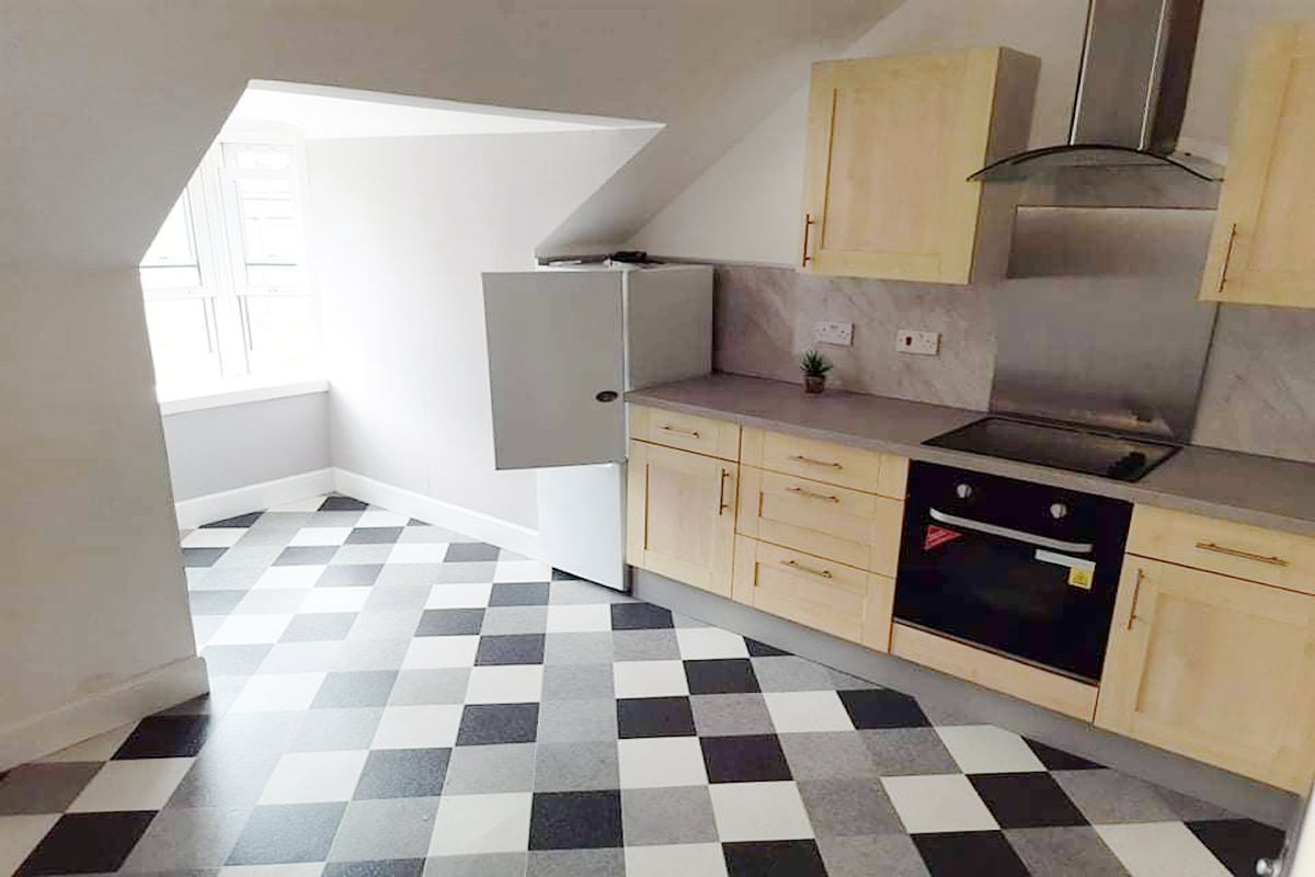 2 Bedroom   Flat