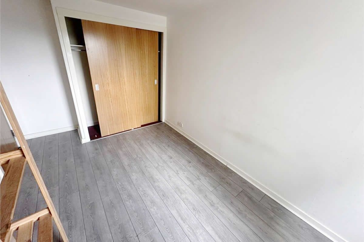 1 Bedroom   Flat
