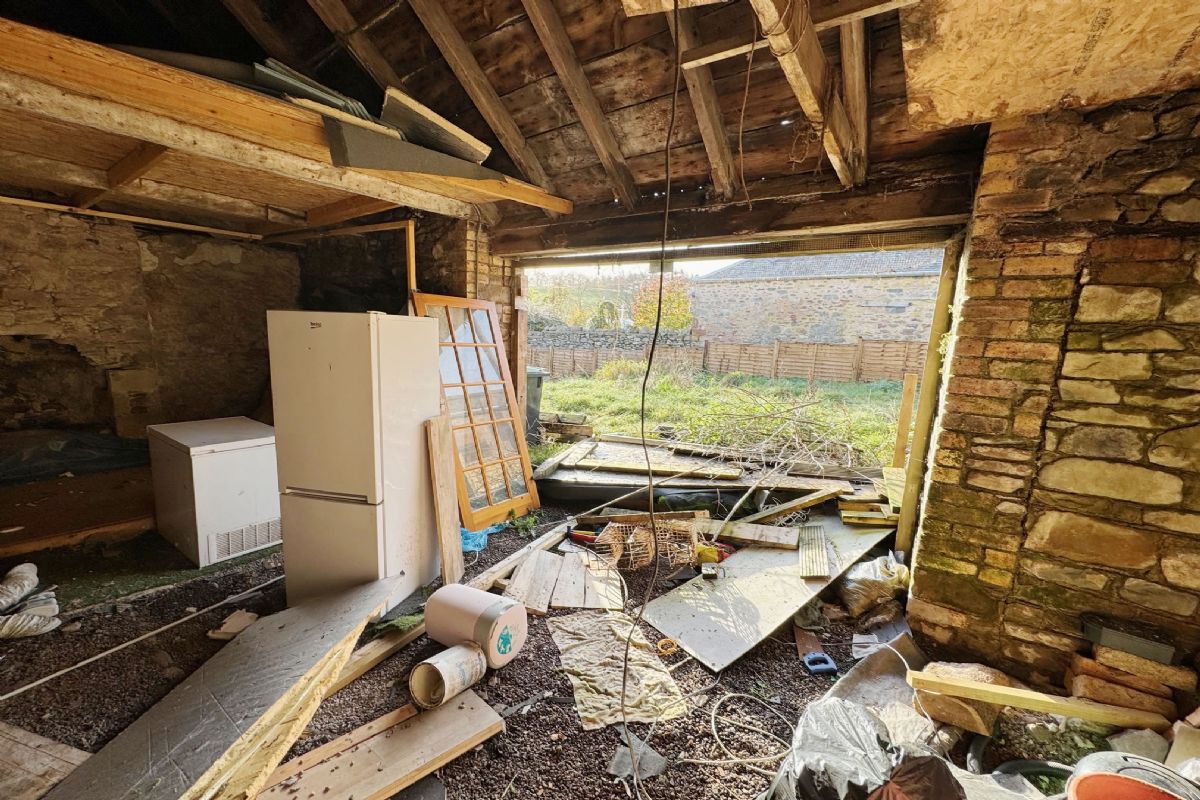 2 Bedroom   House