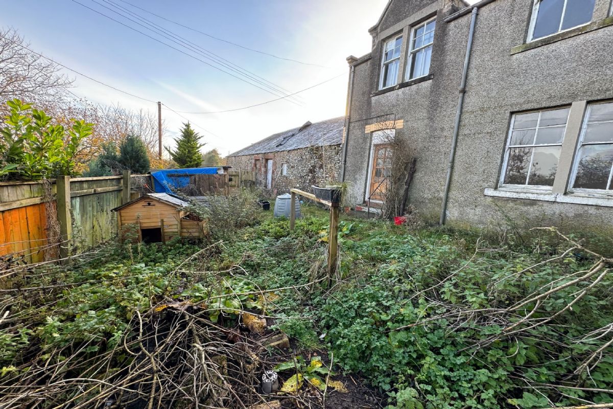 2 Bedroom   House