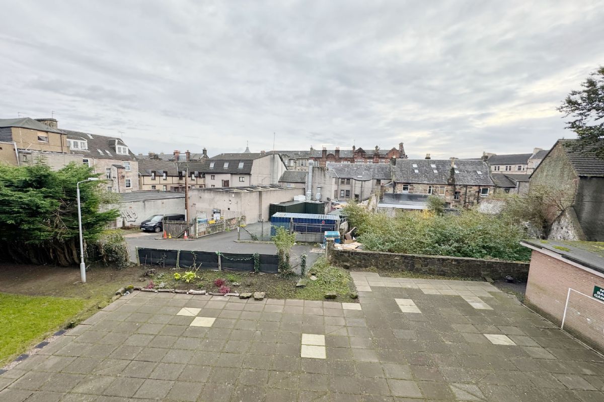 3 Bedroom   Flat