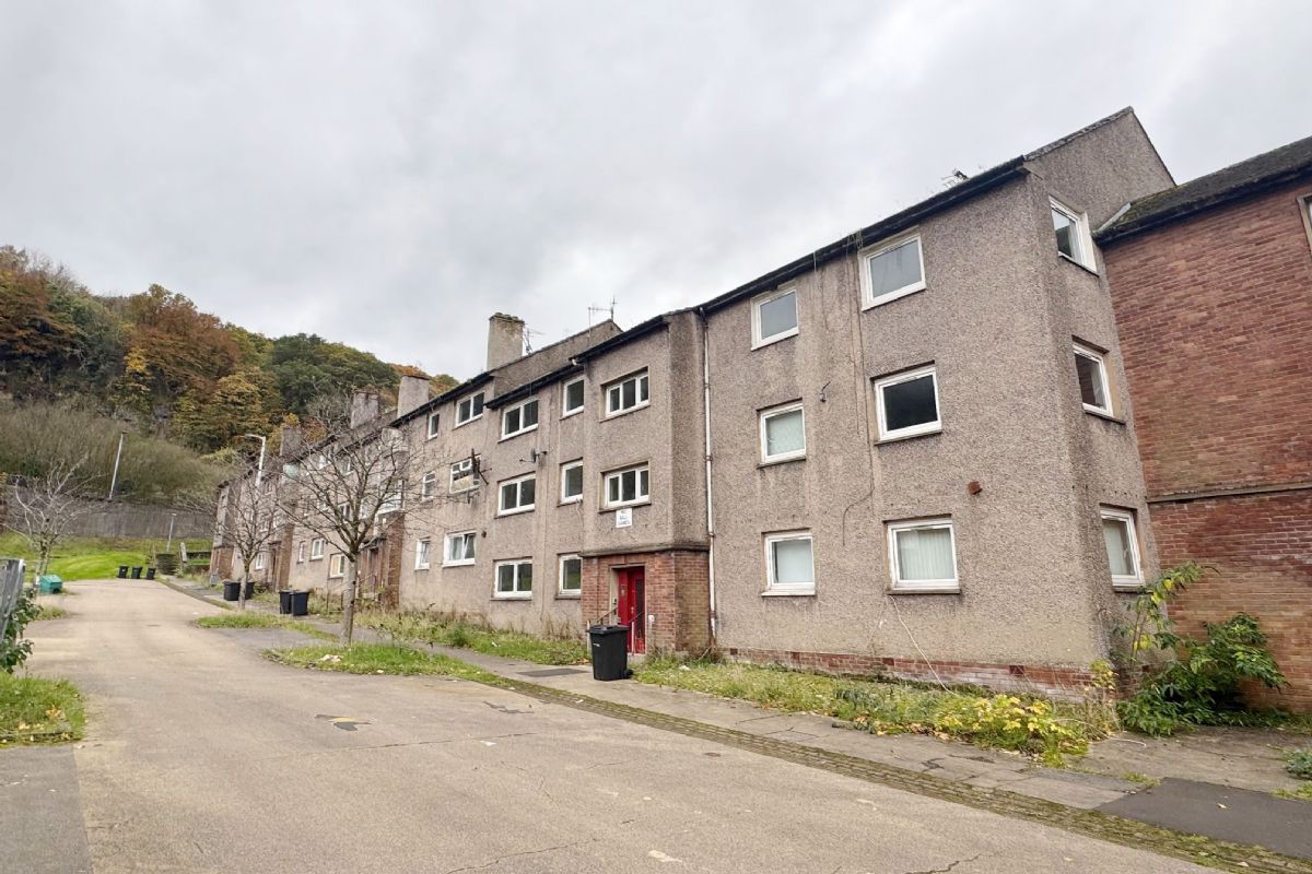 2 Bedroom   Flat