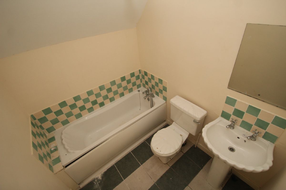 1 Bedroom   Flat