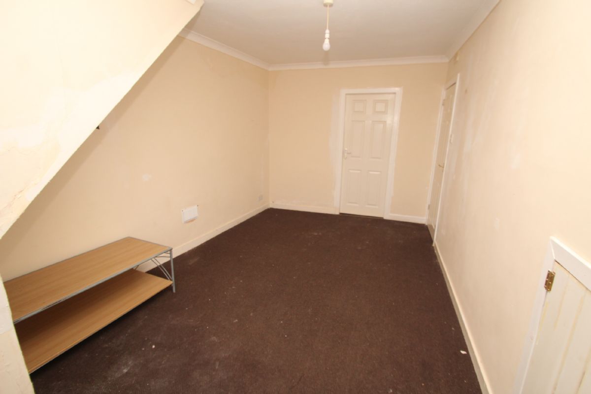 1 Bedroom   Flat