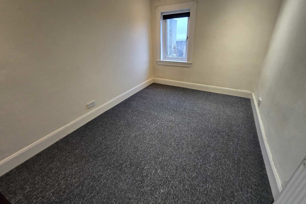 1 Bedroom   Flat