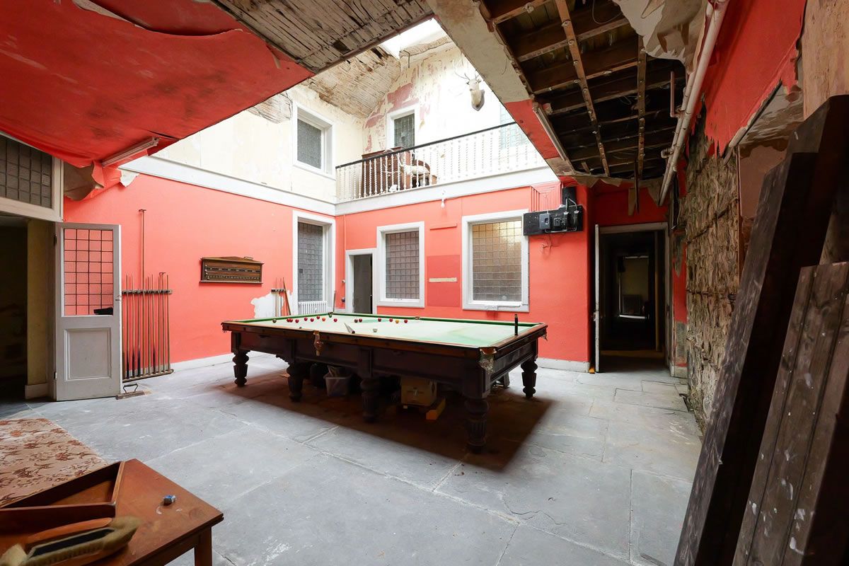 15 Bedroom   House