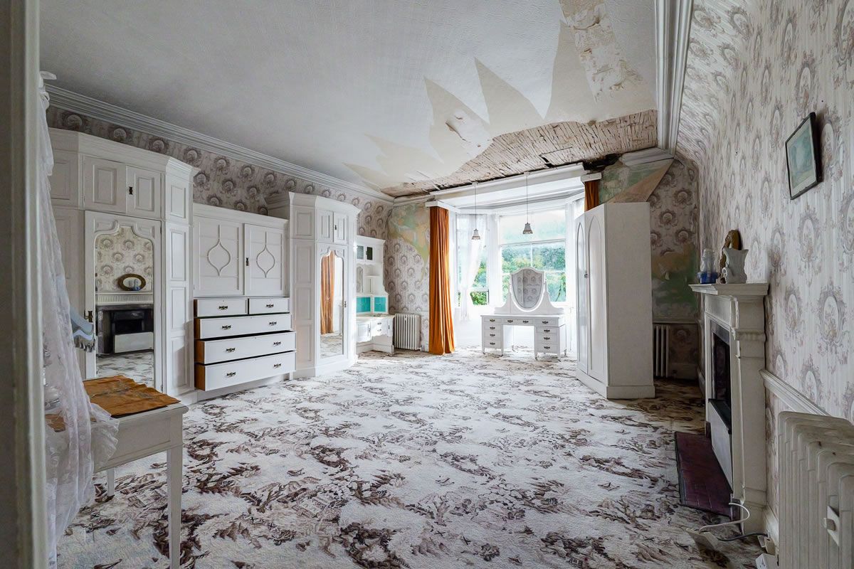 15 Bedroom   House