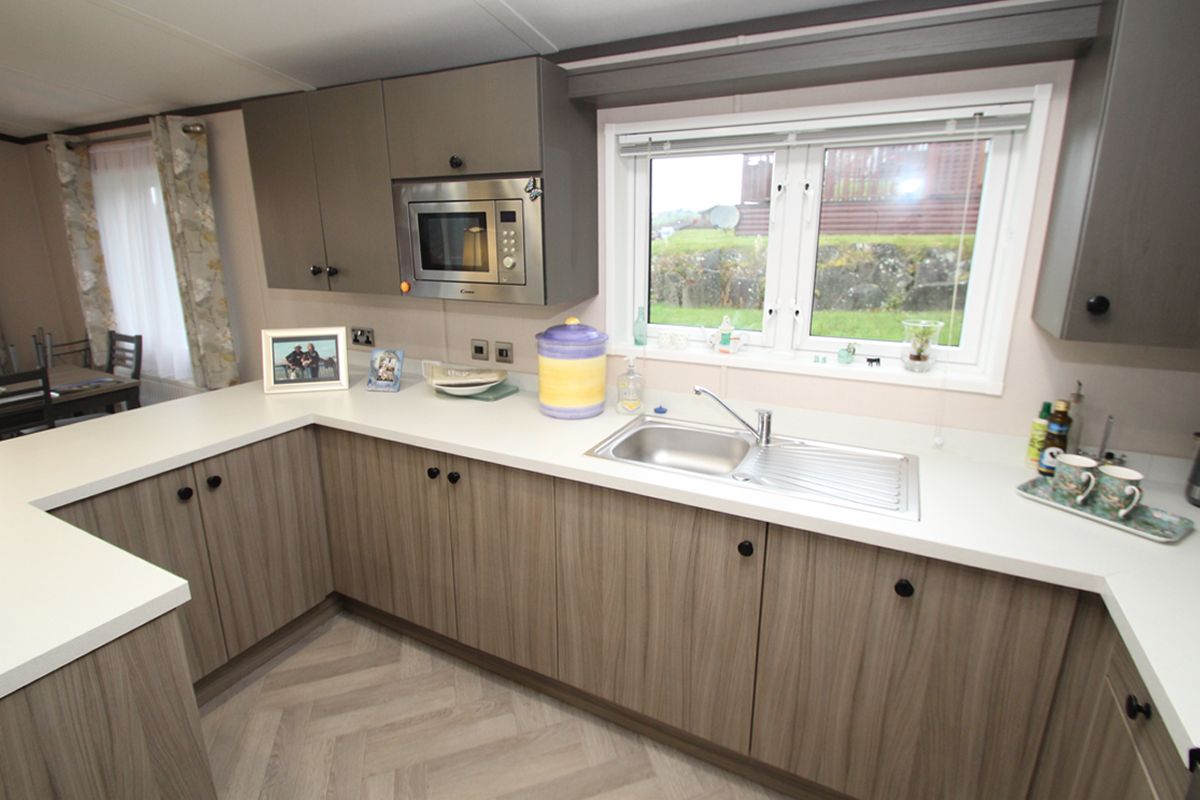 2 Bedroom   House