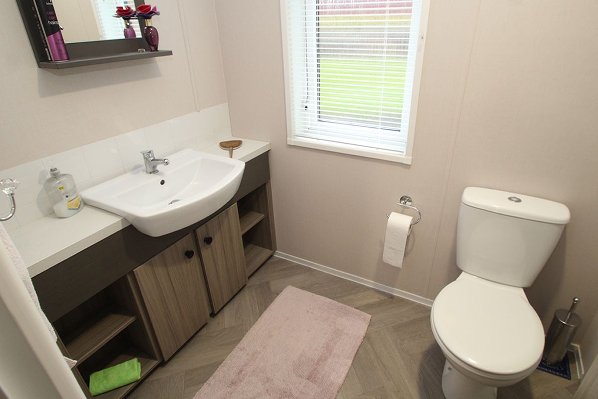 2 Bedroom   House