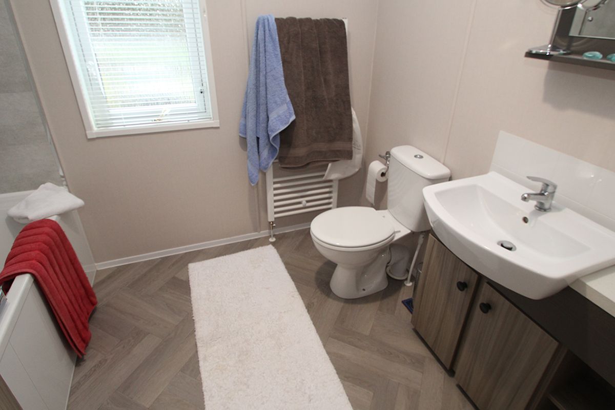 2 Bedroom   House