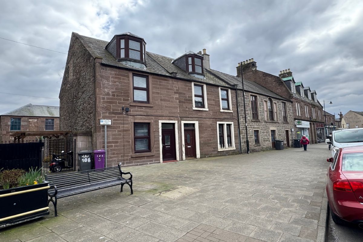 1 Bedroom   Flat