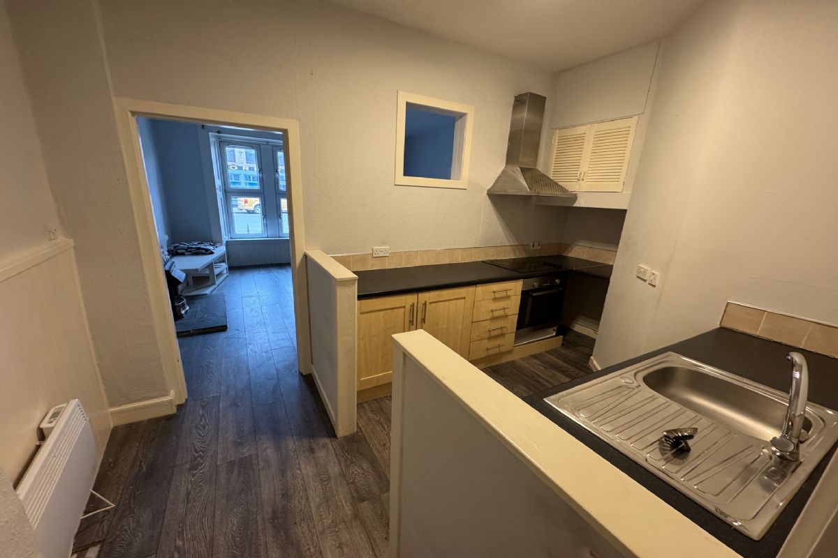 1 Bedroom   Flat