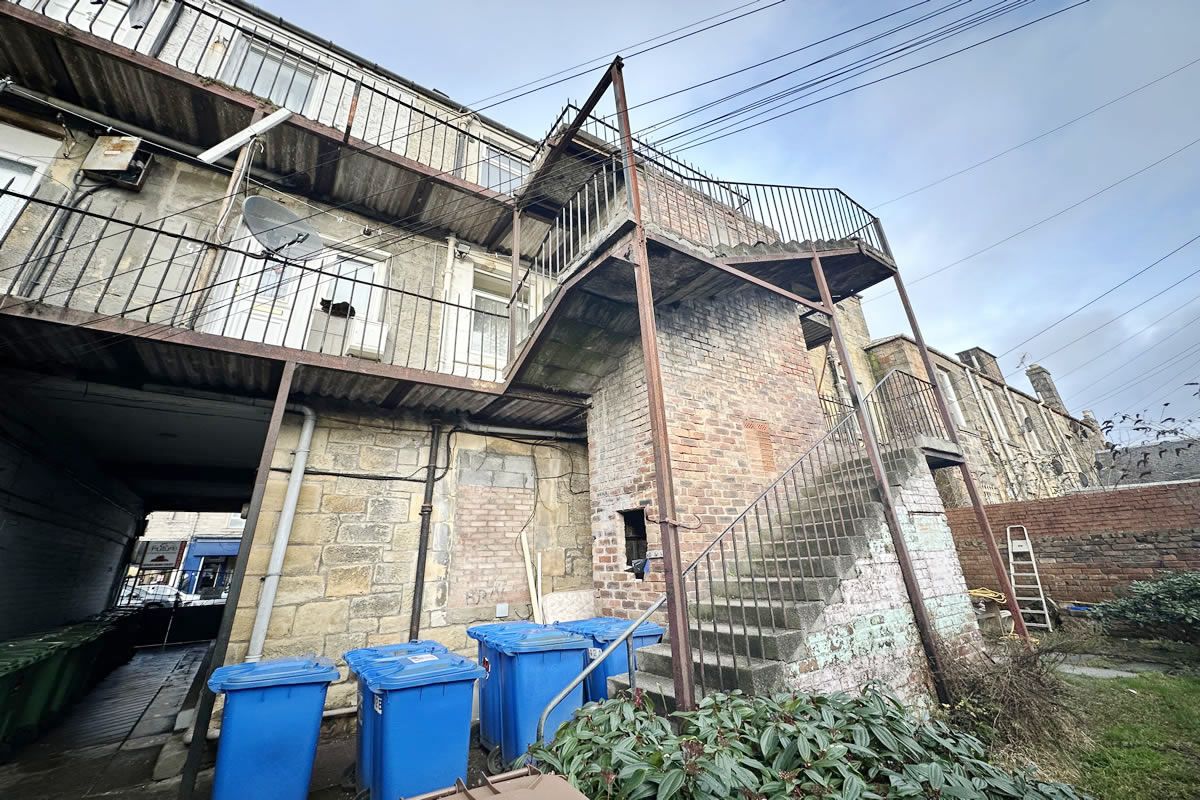 1 Bedroom   Flat