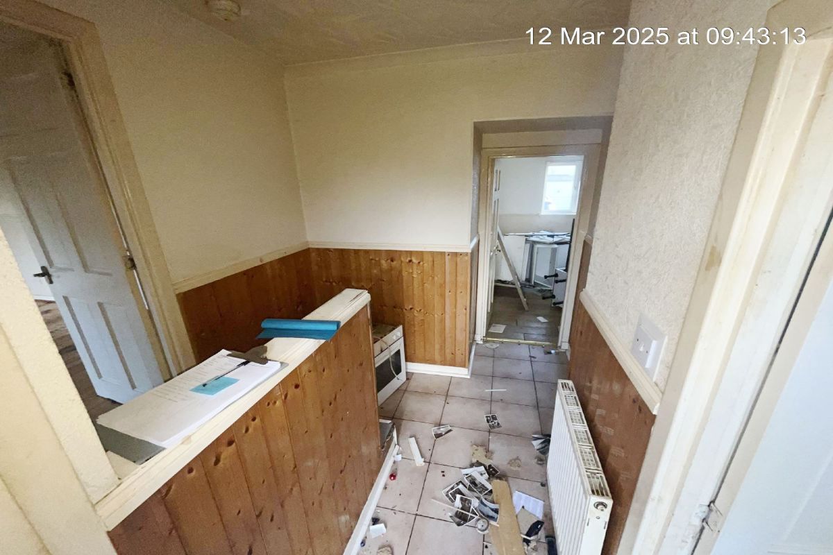 1 Bedroom   Flat