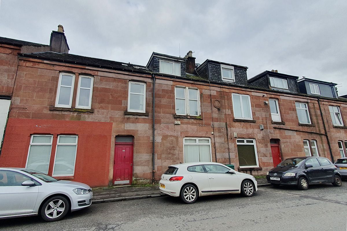 2 Bedroom   Flat