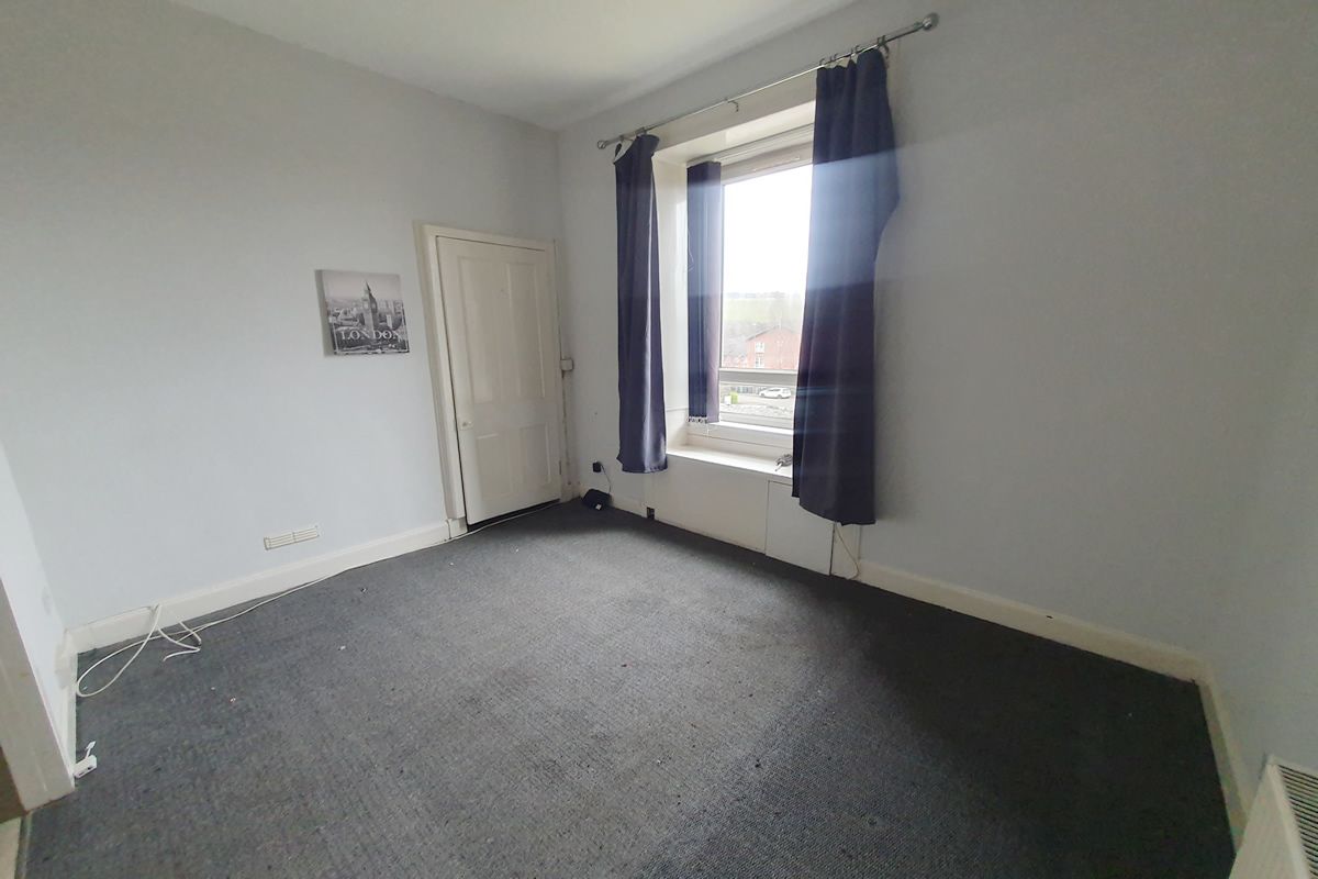 2 Bedroom   Flat
