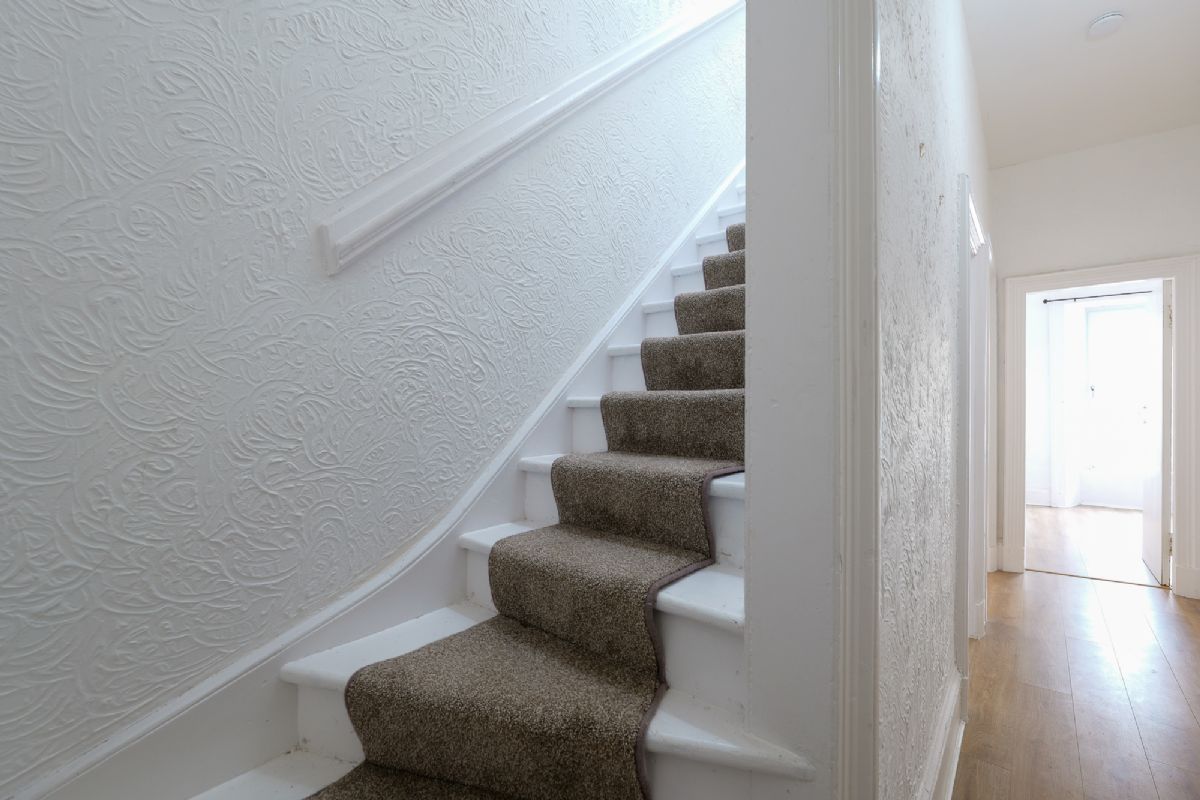 2 Bedroom   Flat