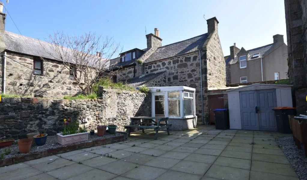 3 Bedroom   House