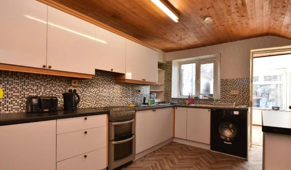 3 Bedroom   House
