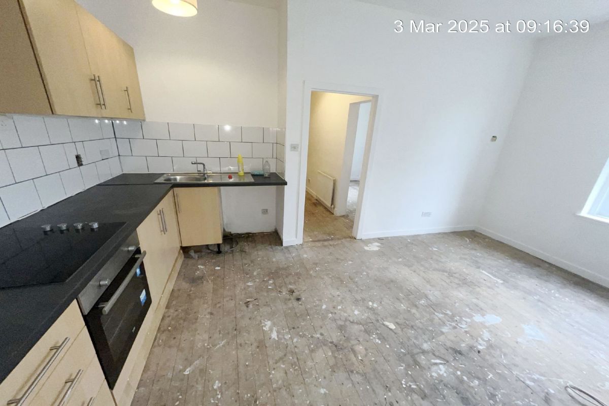 1 Bedroom   Flat