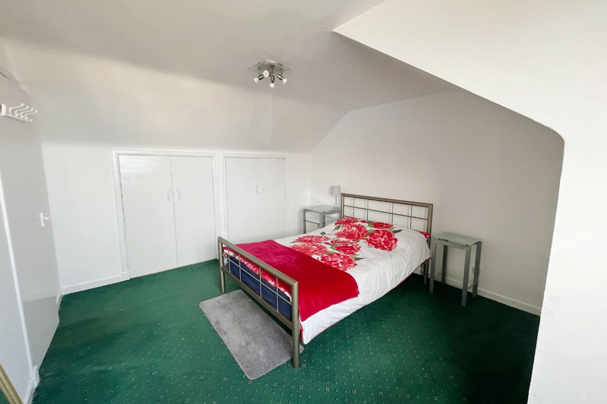 2 Bedroom   Flat