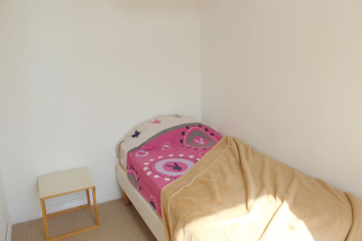 2 Bedroom   Flat