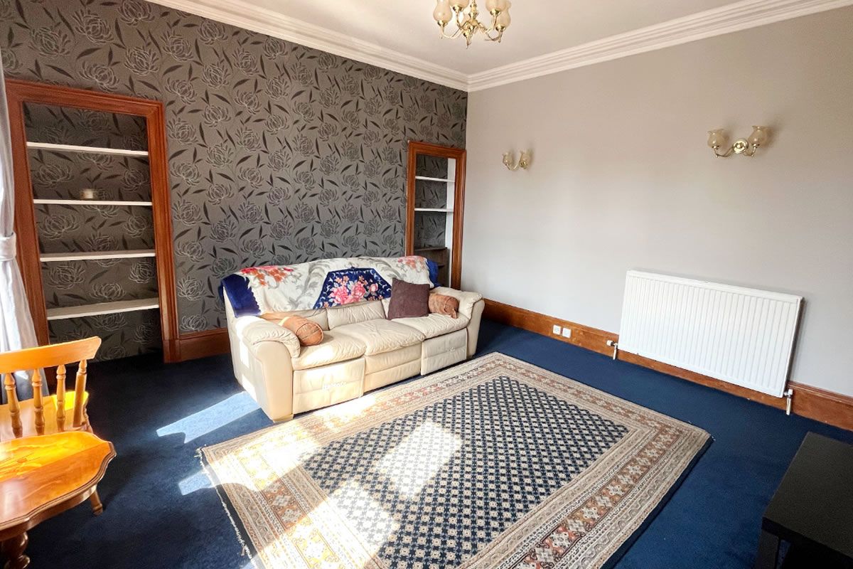 2 Bedroom   Flat