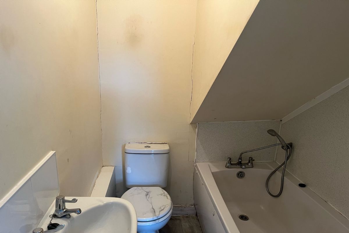 1 Bedroom   Flat