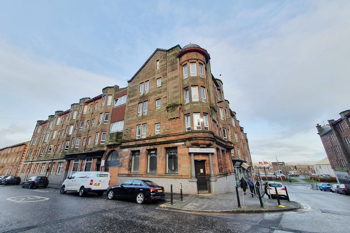 1 Bedroom   Flat