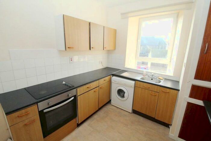 1 Bedroom   Flat